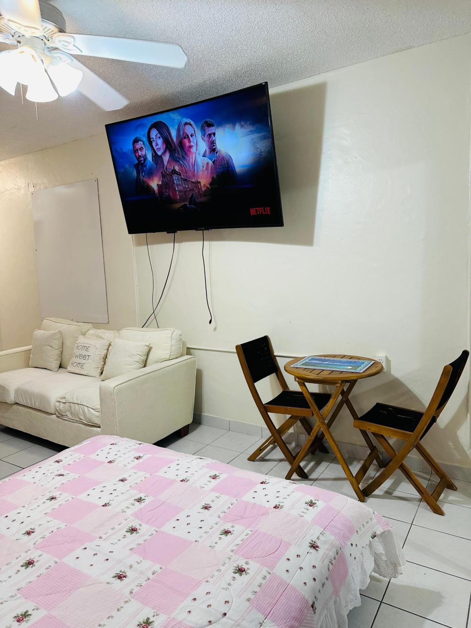 Lovely Apartment With Free Parking Miami Exteriör bild